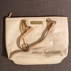 Price Drop❗️Calvin Klein Leather Handbag/tote